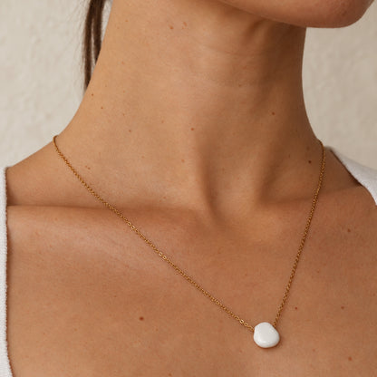 LEA NECKLACE