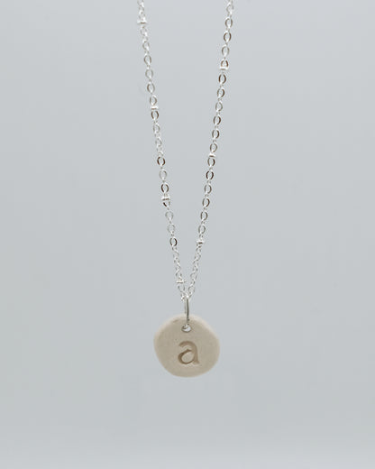 COLLAR ERIA CON INICIAL